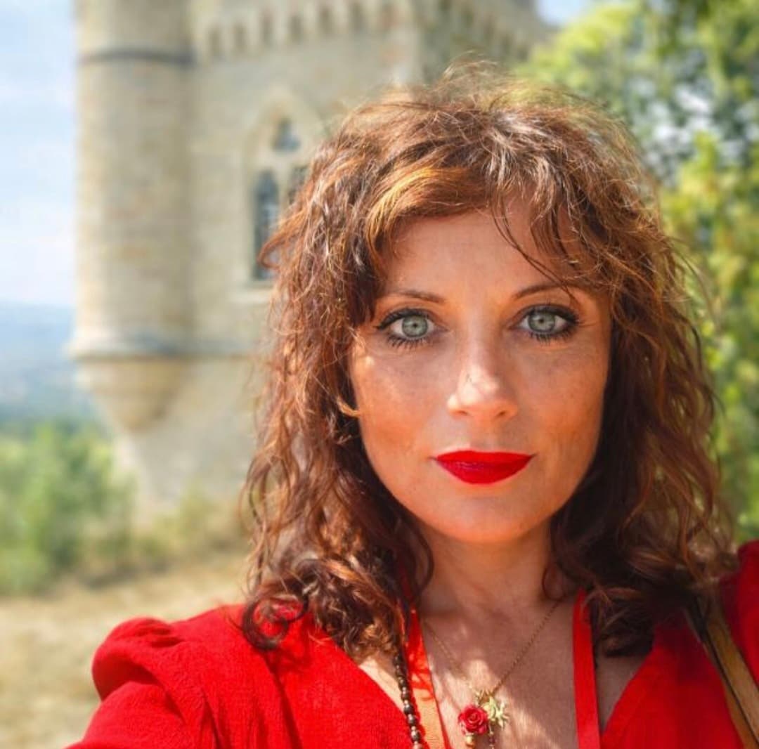 La Via della Rosa Academy – paesaggio di luce e trasformazione